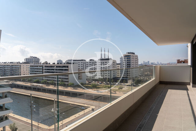 Nouvelle construction à vendre avec terrasse à Badalona