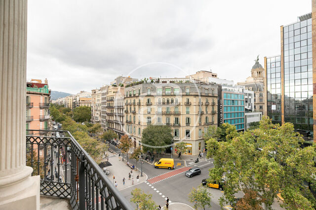 Luxueuse nouvelle construction à vendre avec terrasse à Eixample Dreta (Barcelona)