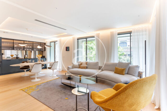 Nouvelle construction à vendre avec terrasse à Eixample Dreta (Barcelona)