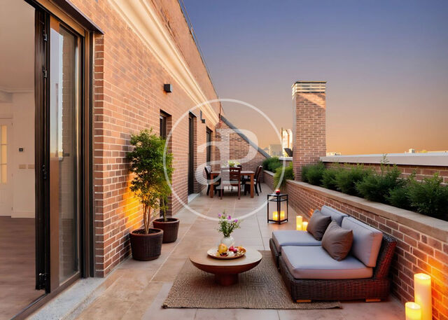 Nouvelle construction à vendre avec terrasse à Peñagrande (Madrid)